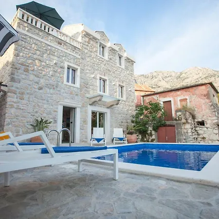 Toni * Makarska